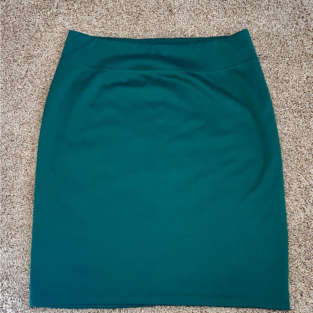 Chic Green Pencil Skirt